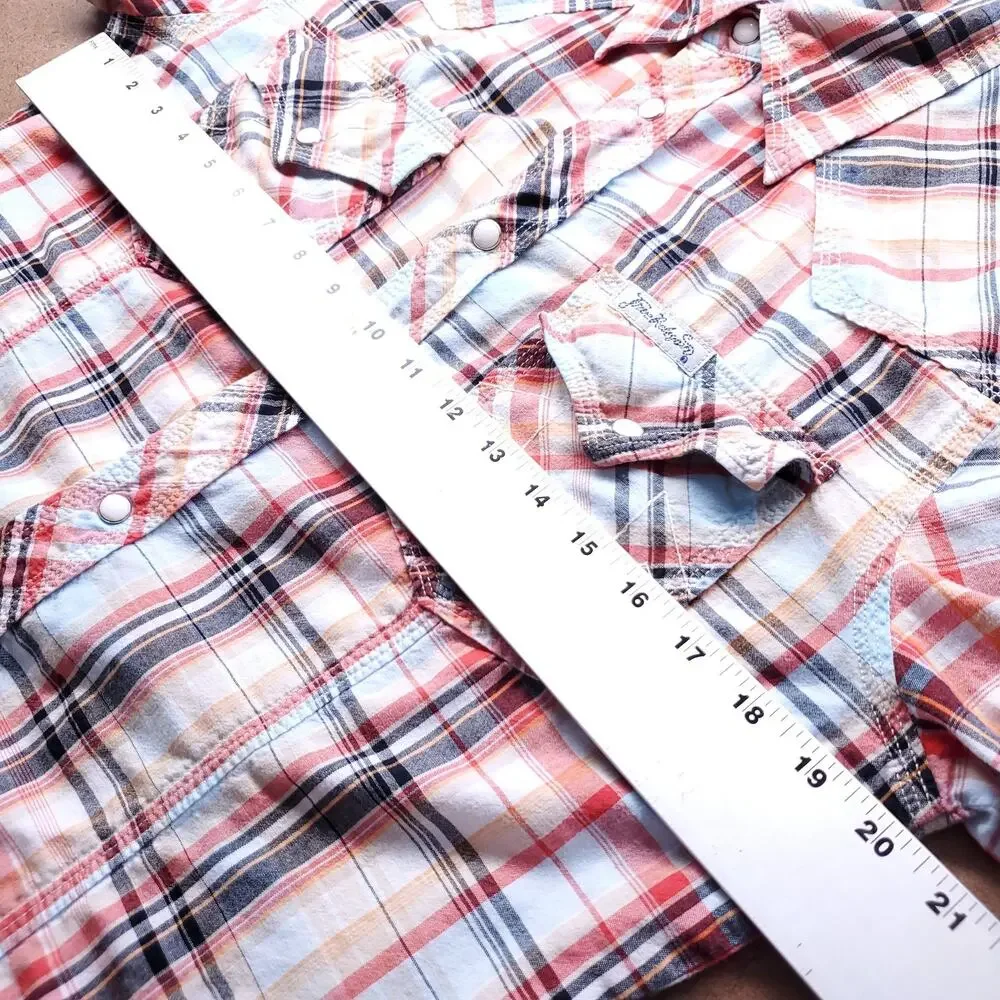 True Religion Rocky Western Shirt Men M Plaid Pearl Snaps Short Sleeve Cowboy